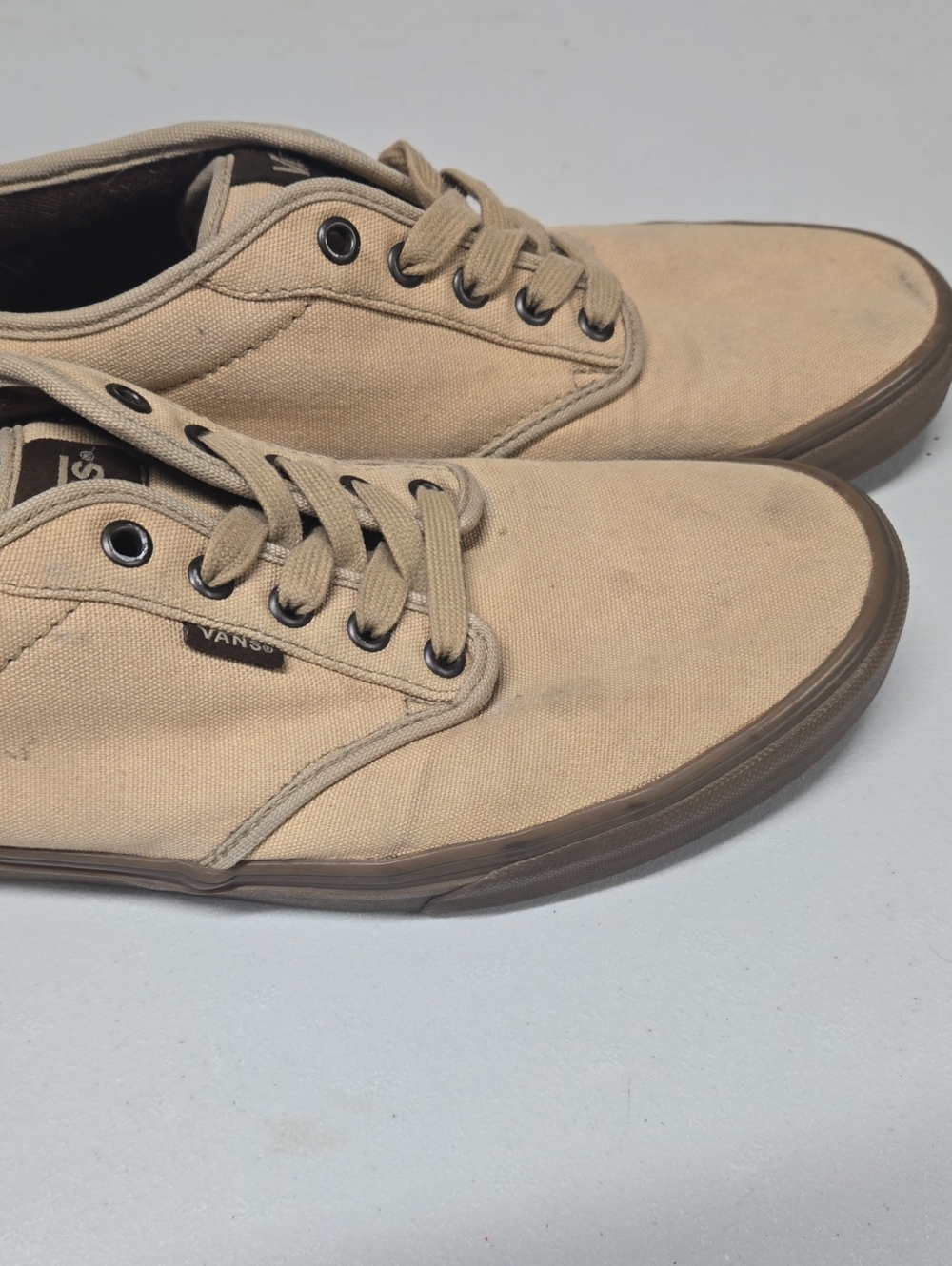 Vans Men's Tan Canvas Low-Top Sneakers - Picture 2 of 6